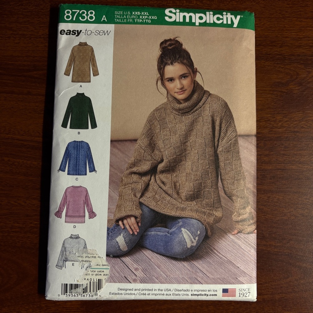 Simplicity Easy-to-Sew Pattern 8738A for Misses’ Knit Mini Dress, Tunic, or Top